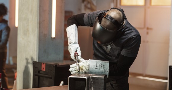 MIG/MAG Svejsning – Effektive Løsninger til Professionel Brug